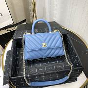 Chanel Coco Grained Calfskin V Quilting Small Flap Bag Blue | 92993 - 5