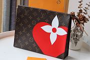Louis Vuitton Game On Toiletry Pouch 26 | M80282 - 1