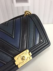 Chanel Boy Chevron Mix Leather Flap Bag Blue | 67086 - 4