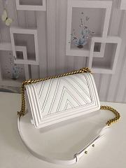 Chanel Boy Chevron Mix Leather Flap Bag White | 67086 - 4