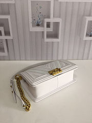 Chanel Boy Chevron Mix Leather Flap Bag White | 67086 - 2