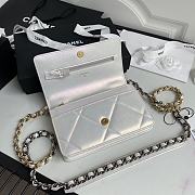 Chanel 19 Iridescent Calfskin Chain Wallet AP0957 White | AP0957 - 4
