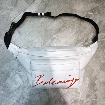 Everyday Beltpack in white print logo natural grain calfskin | 552375