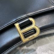 Hourglass Top Handle Bag in black shiny box calfskin  - 4