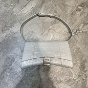 Hourglass Top Handle Bag in Shiny crocodile embossed cafslin White - 1