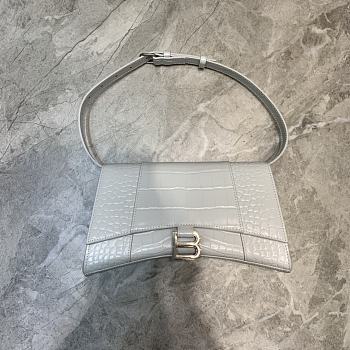 Hourglass Top Handle Bag in Shiny crocodile embossed cafslin White