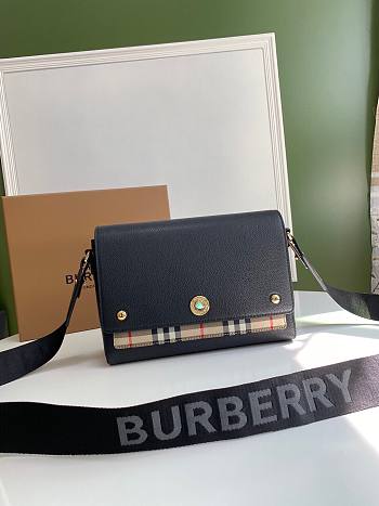 Burberry Vintage-Check panel crossbody black bag | 8021110