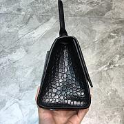Hourglass Top Handle Bag in Shiny crocodile embossed cafslin 23cm - 3