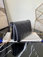 Louis Vuitton LV Pochette Coussin Black | M80742 - 3