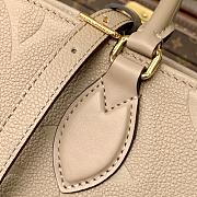 Louis Vuitton Onthego MM Monogram Tote Bag Beige 34 | M45888 - 3