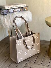 Louis Vuitton Onthego MM Monogram Tote Bag 34 | M45494 - 6