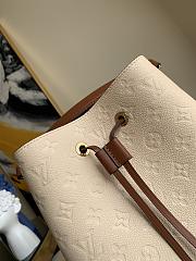 LV NeoNoe Cream Bag | M45256 - 4
