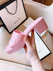 Pink Rubber Women's GG Slide Sandal - 6