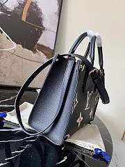 LV Onthego Monogram Beige Black PM | M45660 - 2