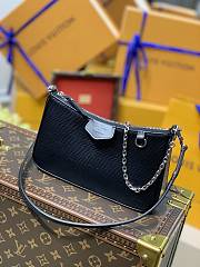 LV EASY POUCH ON STRAP Black | M80471   - 1