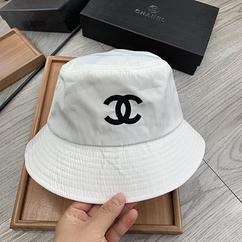 Chanel white hat 01