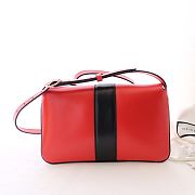 GUCCI Arli Small Shoulder Bag red small | 550129 - 4