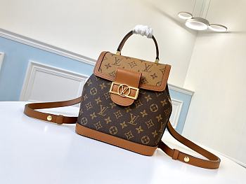 LV Dauphine MM Backpack | M44391  