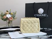 Chanel Classic Double Flap Bag Cream 16cm - 5