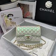 Chanel Classic Double Flap Bag Metalic White 20cm - 3