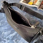 Prada Re-Edition 2005 Nylon Bag Black | 1BH204 - 2