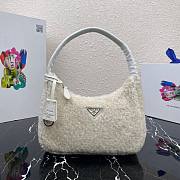 Prada Re-Edition 2000 Shearling Mini Bag White | 1NE515 - 1