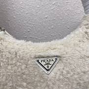 Prada Re-Edition 2000 Shearling Mini Bag White | 1NE515 - 4