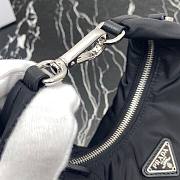 Prada Re-Edition 2006 nylon bag black | 1BH172 - 2