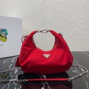 Prada Re-Edition 2006 nylon bag red | 1BH172 - 1