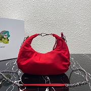 Prada Re-Edition 2006 nylon bag red | 1BH172 - 6