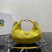 Prada Re-Edition 2006 nylon bag yellow | 1BH172 - 1