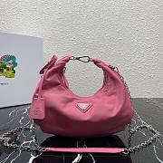 Prada Re-Edition 2006 nylon bag pink | 1BH172 - 1