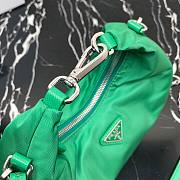 Prada Re-Edition 2006 nylon bag green| 1BH172 - 2
