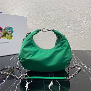 Prada Re-Edition 2006 nylon bag green| 1BH172 - 5