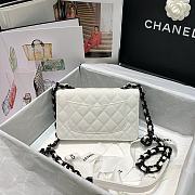 Chanel Classic Flap Bag White Black 19cm | 81059 - 3