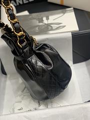 Chanel mini hobo black shiny leather  - 3