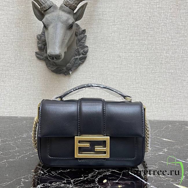 Fendi Baguette chain black leather bag 19cm | 8BR783 - 1