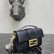 Fendi Baguette chain black leather bag 19cm | 8BR783 - 2