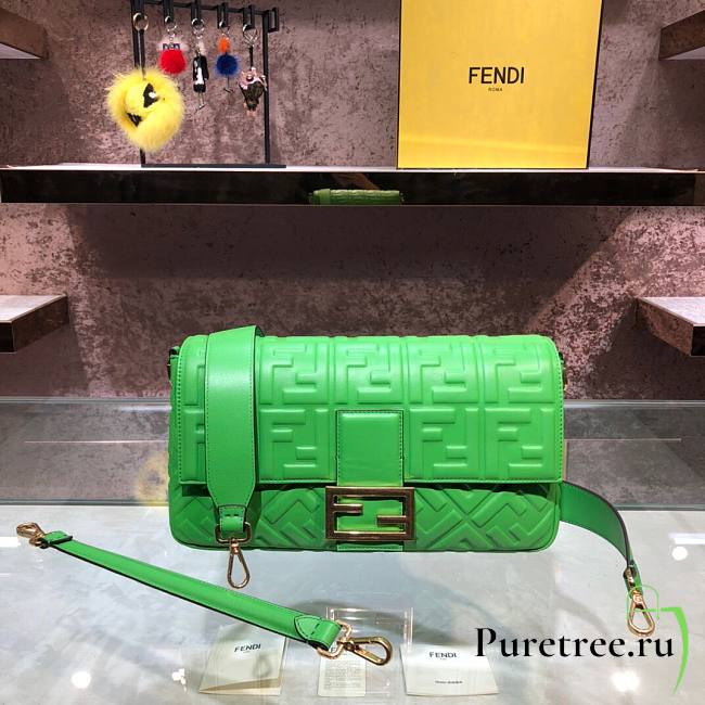 Fendi Baguete green leather bag 32cm | 8BR600 - 1