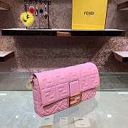 Fendi Baguete pink leather bag 32cm | 8BR600 - 4