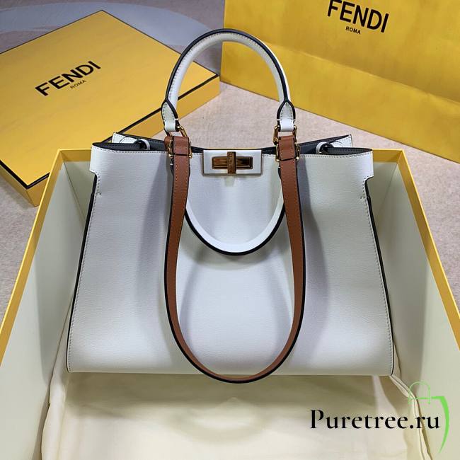 Fendi Peekaboo White leather tote bag 35cm | 6011 - 1