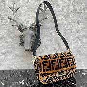 Fendi Baguette Brown sheepskin bag | 8BR600 - 6
