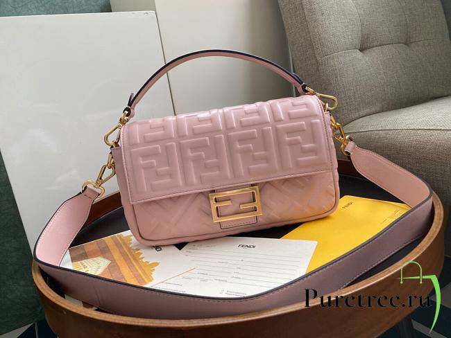 Fendi Baguete pink leather bag 26cm | 8BR600 - 1