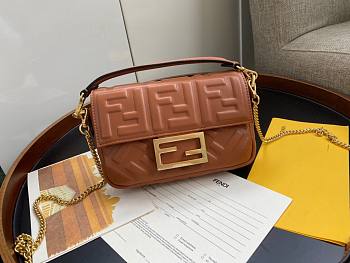 Fendi Baguete brown leather bag 19cm | 8BR600