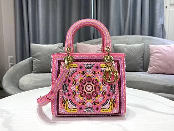 Dior Lady Embroidery Pink Small