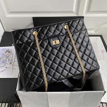 Chanel leather golden tote shopping bag black | AS6611