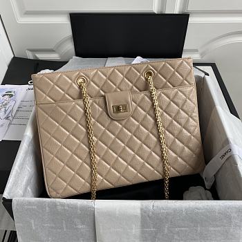 Chanel leather golden tote shopping bag beige | AS6611