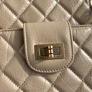 Chanel leather golden tote shopping bag beige | AS6611 - 5