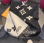 Louis Vuitton scarf 11 - 4