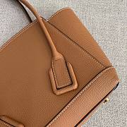 BOTTEGA VENETA Ladies grainy calfskin Top-handle bag brown | 580725 - 2